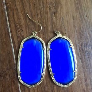 Kendra Scott drop stone earrings